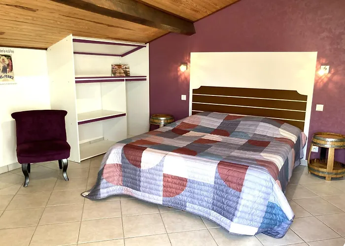 La Halte De Segondignac 3* Saint-Germain-dʼEsteuil