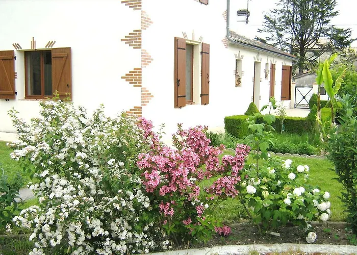 La Halte De Segondignac 3* Saint-Germain-dʼEsteuil